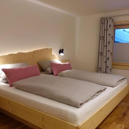 Lodge 5 Comfortable Holiday Residence 리즐런 외부 사진